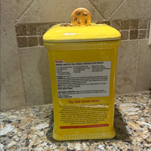 Nestle Toll House Recipe Cookie Jar - Picture 3 of 12